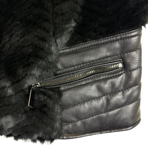 Guess Piper Women's Faux Fur Vegan Leather Vest XL Black Full Zip Pockets - Picture 6 of 11
